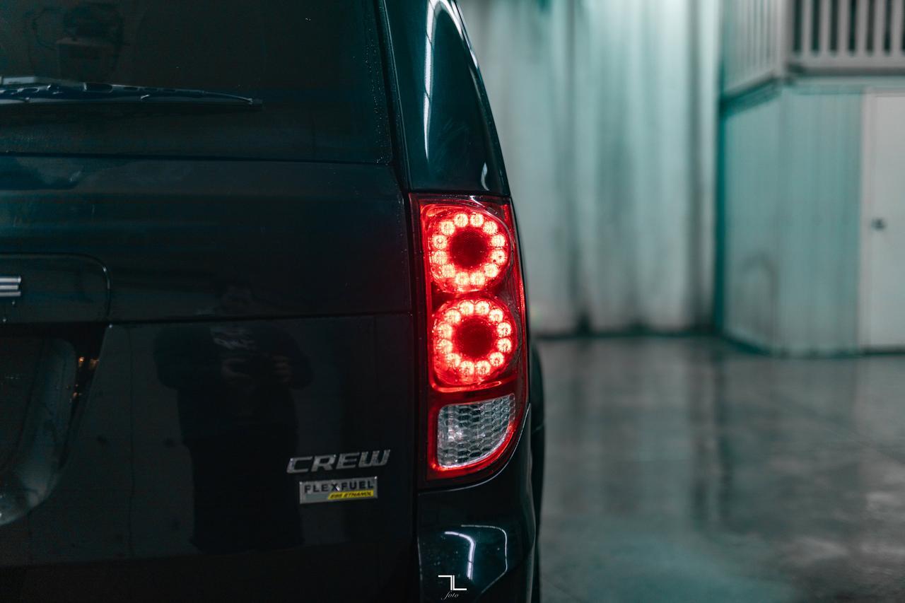 2017 Dodge Grand Caravan Crew Plus Leather Nav BCam Red Deer AB