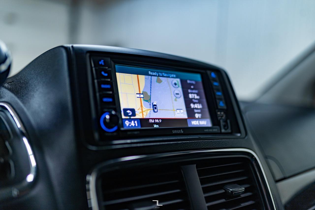 2017 Dodge Grand Caravan Crew Plus Leather Nav BCam Red Deer AB