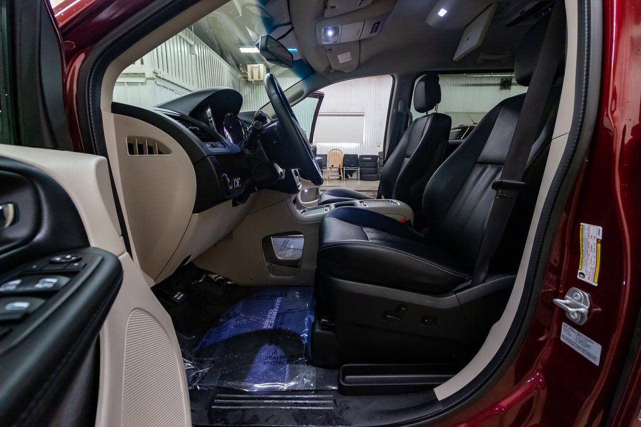 2017 Dodge Grand Caravan Crew Plus Leather Nav DVD Red Deer AB