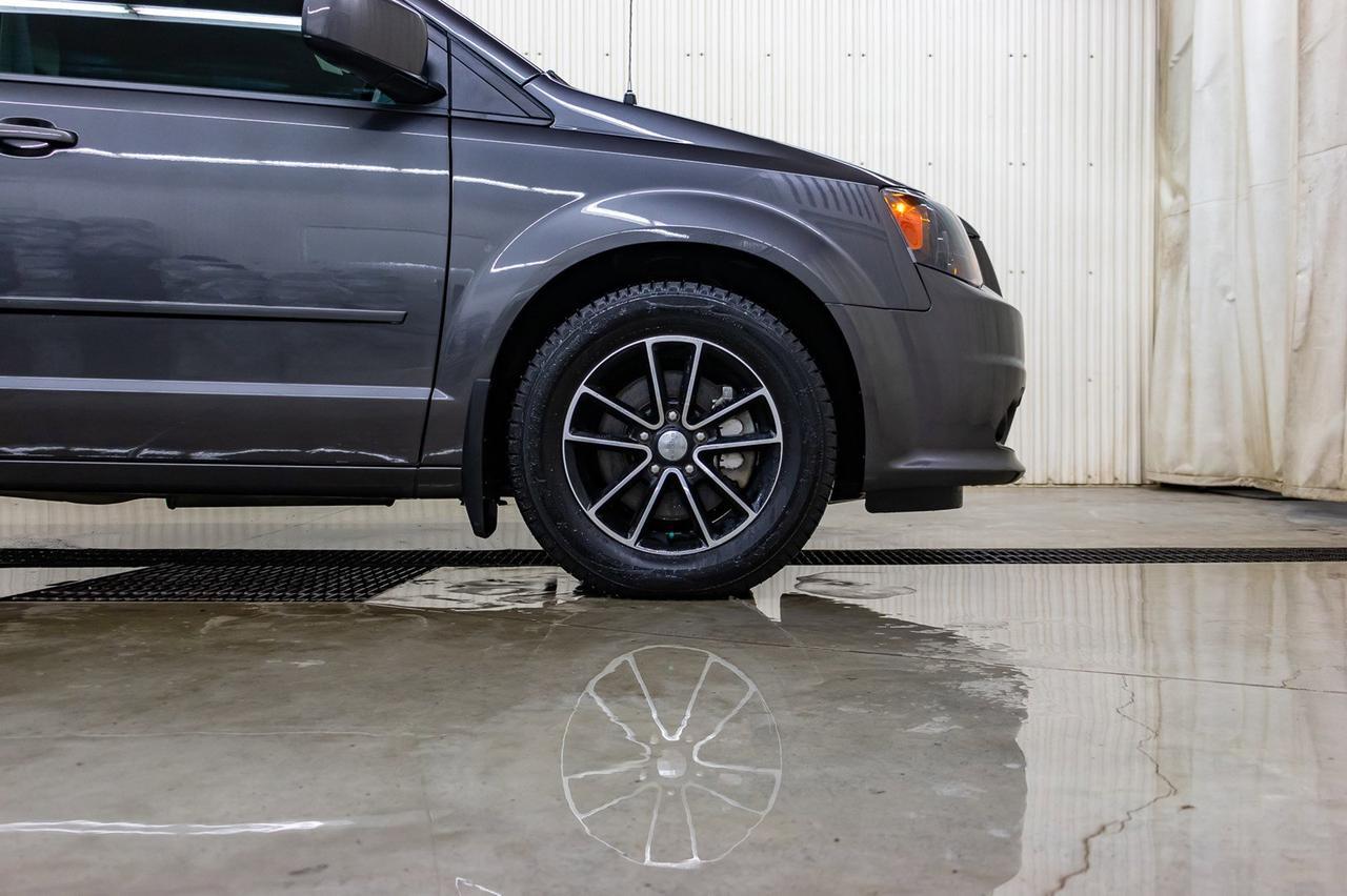 2017 Dodge Grand Caravan GT Leather Nav DVD Red Deer AB