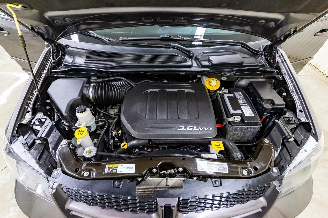 2017 Dodge Grand Caravan GT Leather Nav DVD Red Deer AB