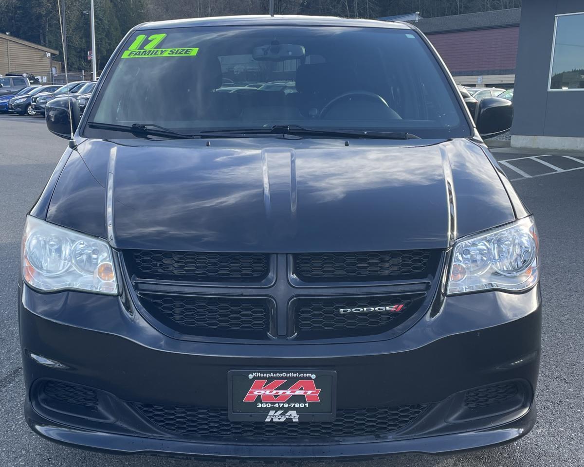 2017 Dodge Grand Caravan Passenger SE Plus Minivan 4D