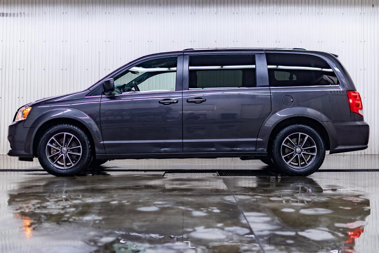 2017 Dodge Grand Caravan Premium Plus Leather Nav DVD BCam Red Deer AB