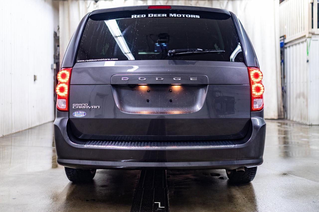 2017 Dodge Grand Caravan Premium Plus Leather Nav DVD BCam Red Deer AB