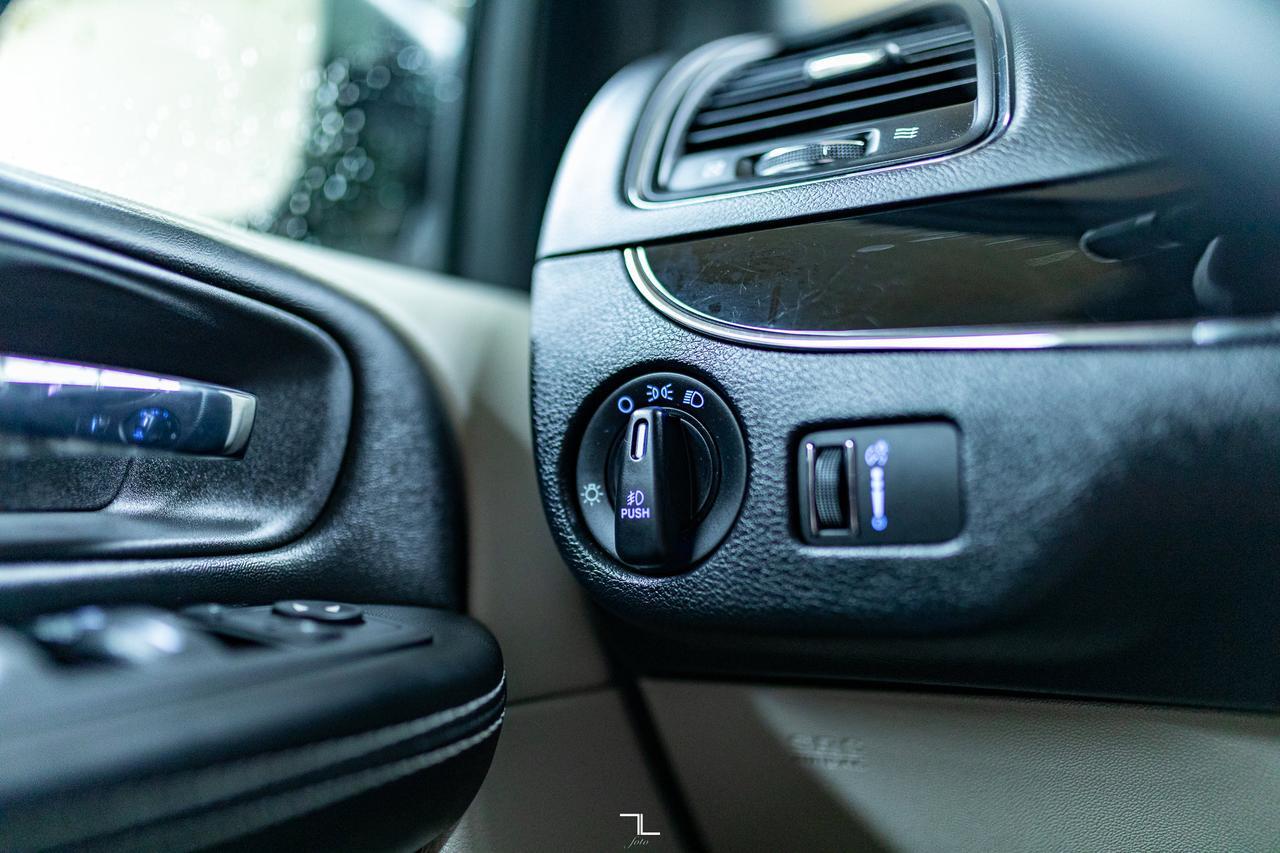 2017 Dodge Grand Caravan Premium Plus Leather Nav DVD BCam Red Deer AB