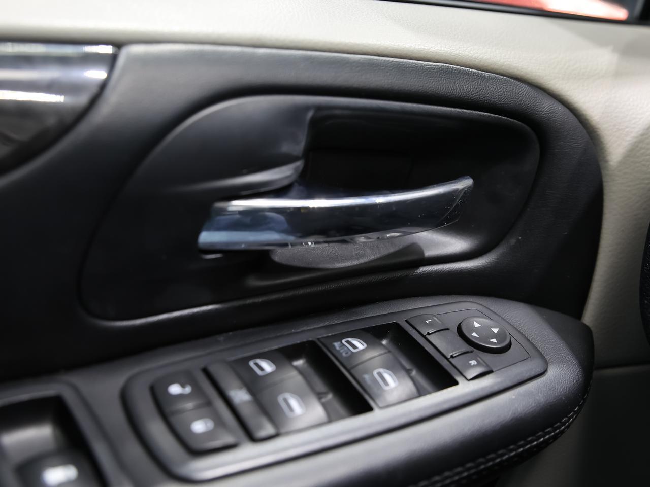 2017 Dodge Grand Caravan SE 7-Passenger Cranberry PA