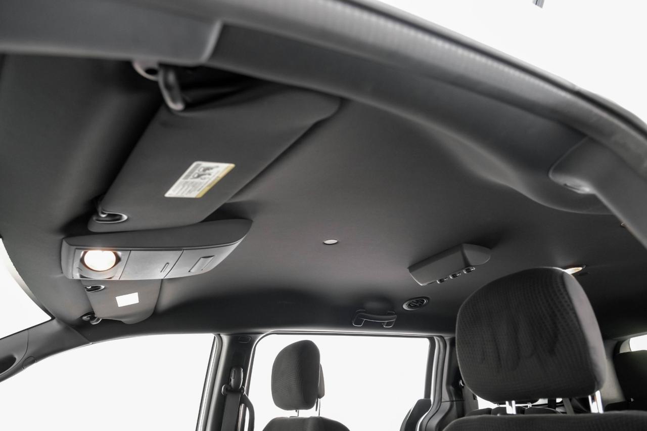 2017 Dodge Grand Caravan SE PLUS AUTOMATIC REAR CAMERA BLUETOOTH QUAD BUCKET CHAIRS THIRD ROW SEAT CRUISE CONTROL Carrollton TX