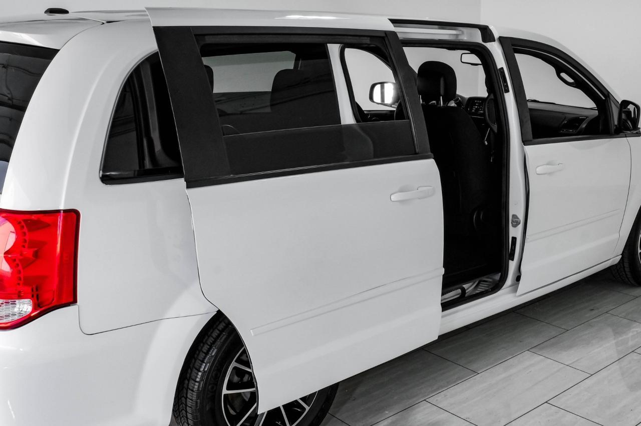 2017 Dodge Grand Caravan SE PLUS AUTOMATIC REAR CAMERA BLUETOOTH QUAD BUCKET CHAIRS THIRD ROW SEAT CRUISE CONTROL Carrollton TX