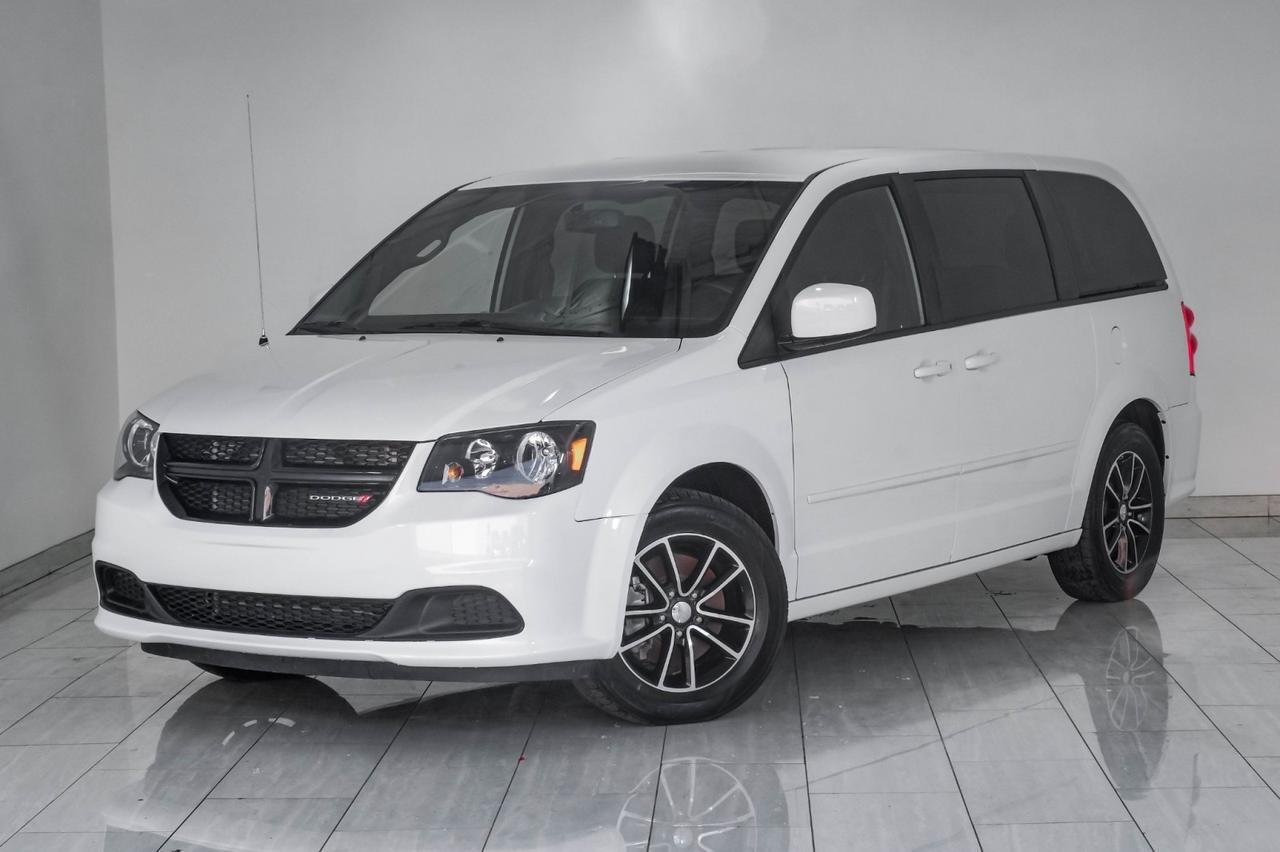 2017 Dodge Grand Caravan SE PLUS AUTOMATIC REAR CAMERA BLUETOOTH QUAD BUCKET CHAIRS THIRD ROW SEAT CRUISE CONTROL Carrollton TX