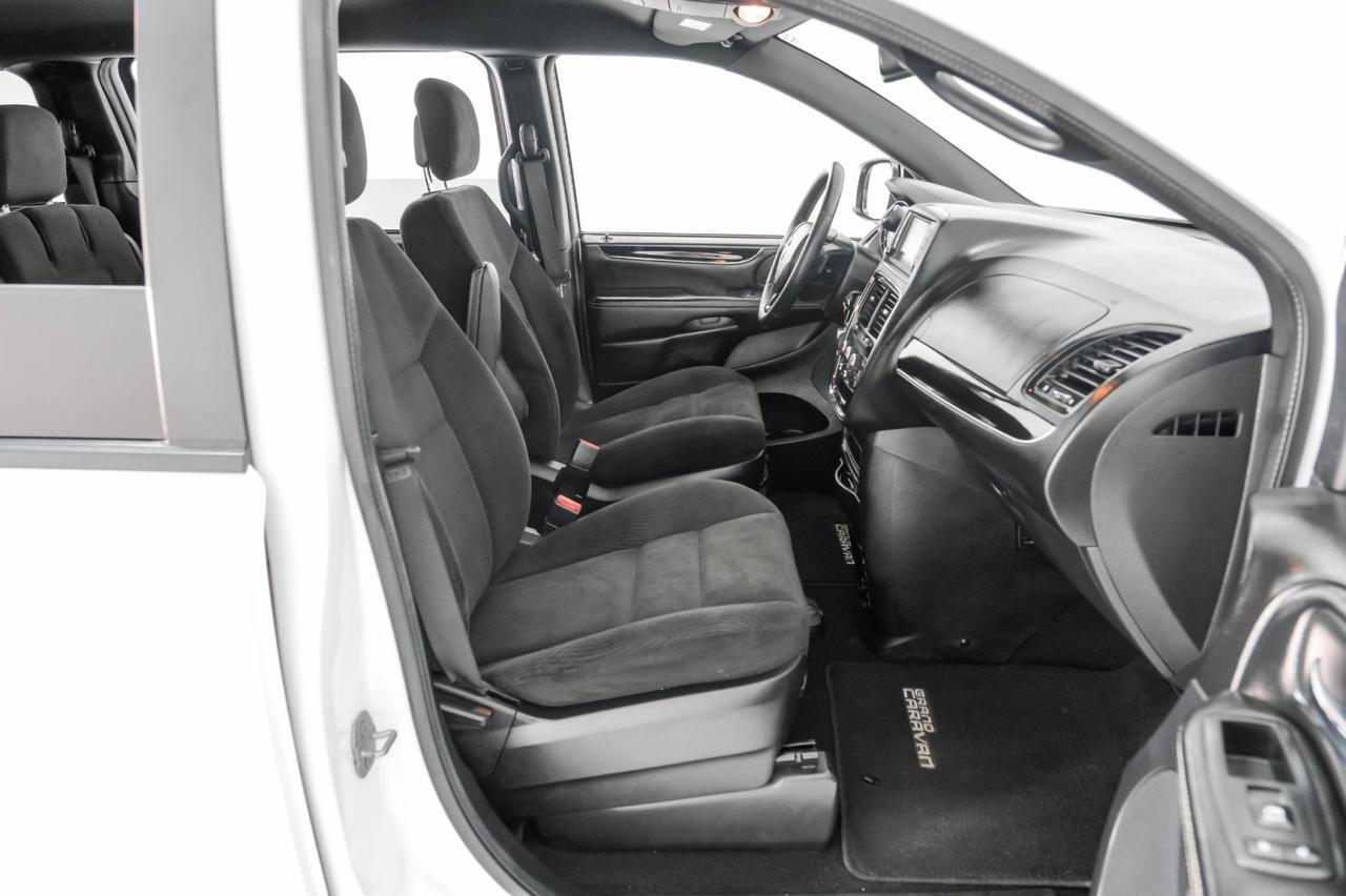 2017 Dodge Grand Caravan SE PLUS AUTOMATIC REAR CAMERA BLUETOOTH QUAD BUCKET CHAIRS THIRD ROW SEAT CRUISE CONTROL Carrollton TX