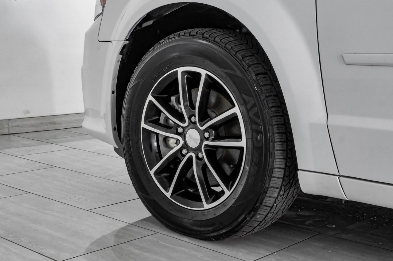 2017 Dodge Grand Caravan SE PLUS AUTOMATIC REAR CAMERA BLUETOOTH QUAD BUCKET CHAIRS THIRD ROW SEAT CRUISE CONTROL Carrollton TX