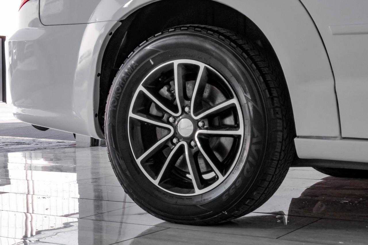 2017 Dodge Grand Caravan SE PLUS AUTOMATIC REAR CAMERA BLUETOOTH QUAD BUCKET CHAIRS THIRD ROW SEAT CRUISE CONTROL Carrollton TX