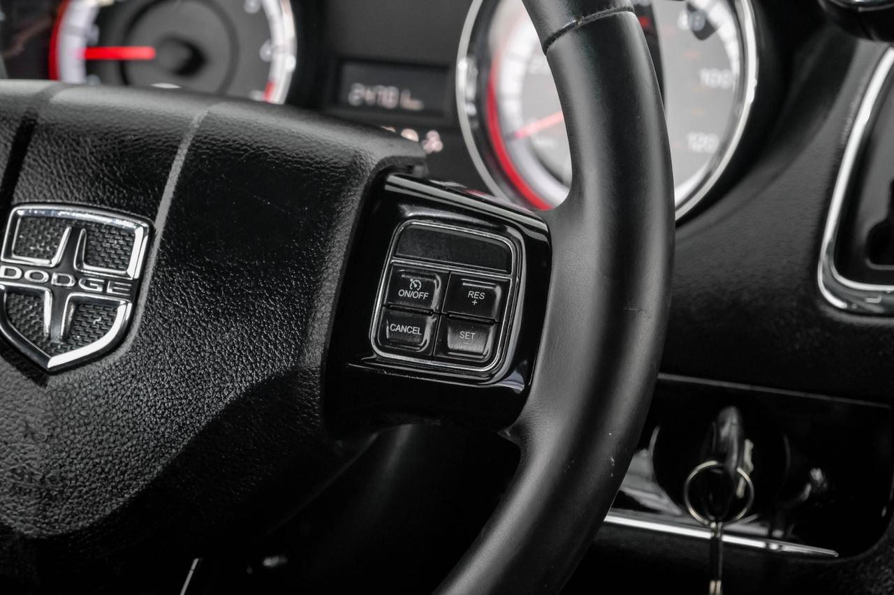 2017 Dodge Grand Caravan SE PLUS AUTOMATIC REAR CAMERA BLUETOOTH QUAD BUCKET CHAIRS THIRD ROW SEAT CRUISE CONTROL Carrollton TX