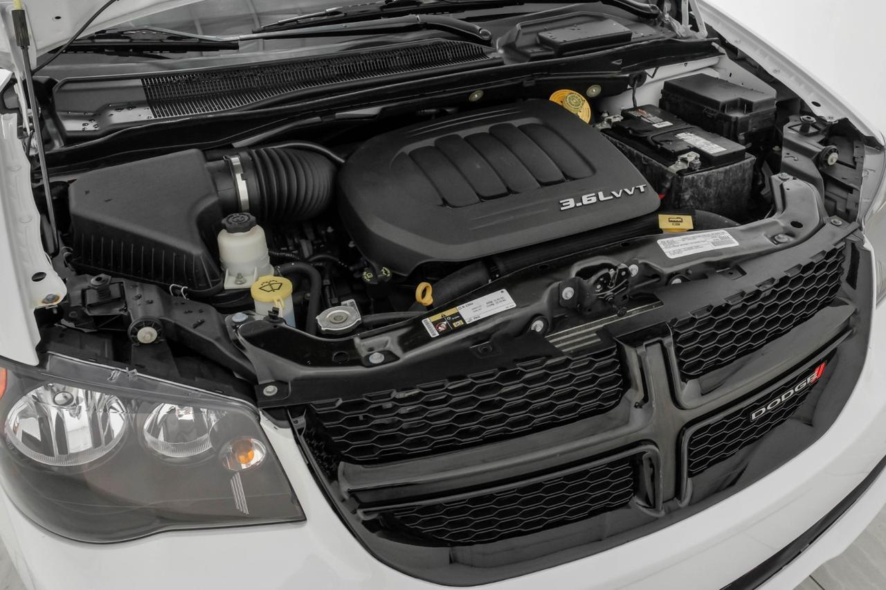 2017 Dodge Grand Caravan SE PLUS AUTOMATIC REAR CAMERA BLUETOOTH QUAD BUCKET CHAIRS THIRD ROW SEAT CRUISE CONTROL Carrollton TX