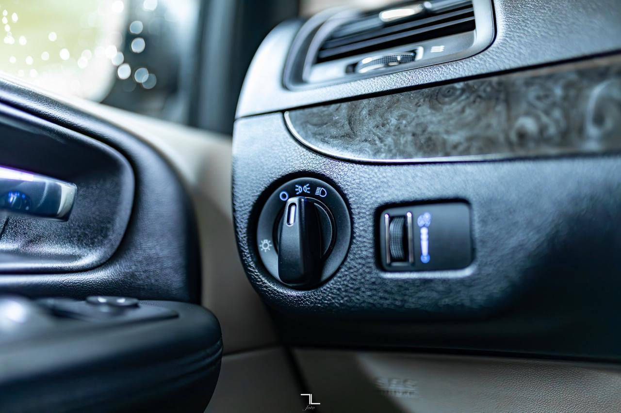 2017 Dodge Grand Caravan SE Plus Red Deer AB