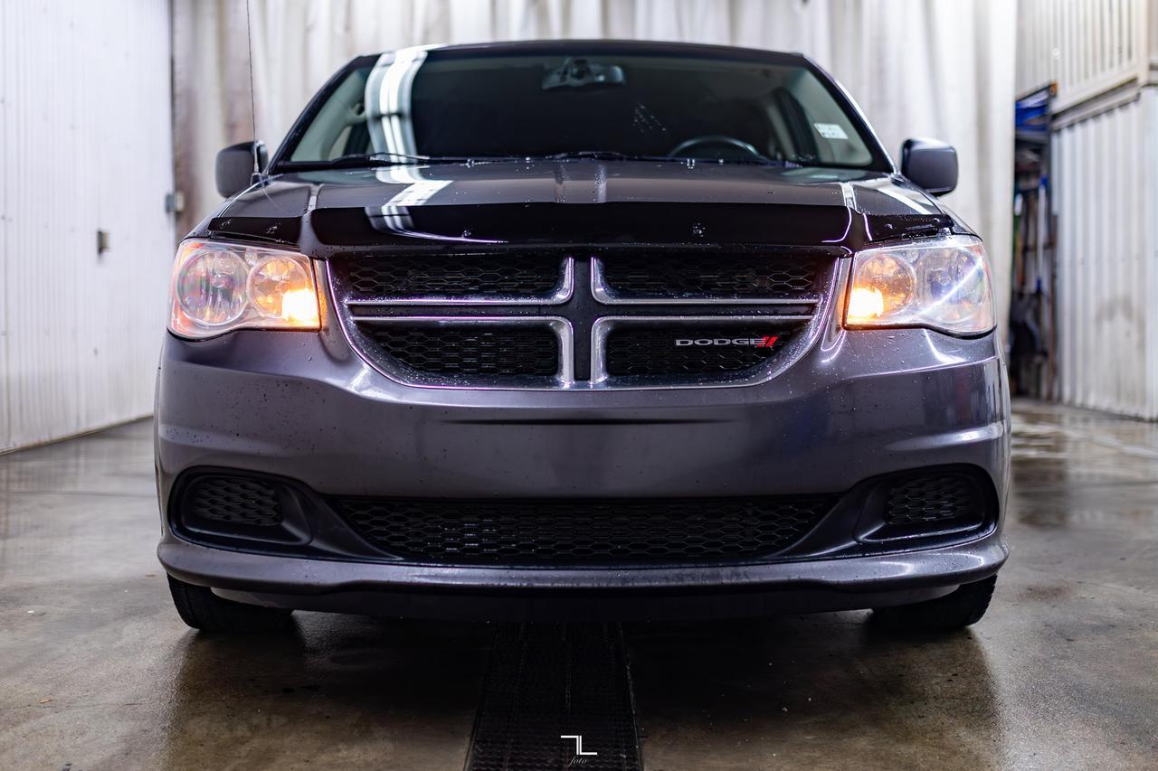 2017 Dodge Grand Caravan SE Plus Red Deer AB