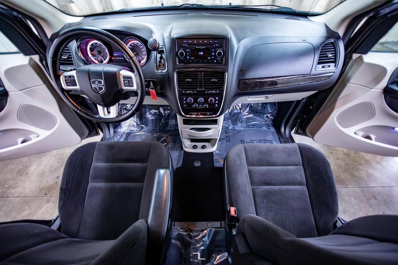 2017 Dodge Grand Caravan SE Plus Red Deer AB