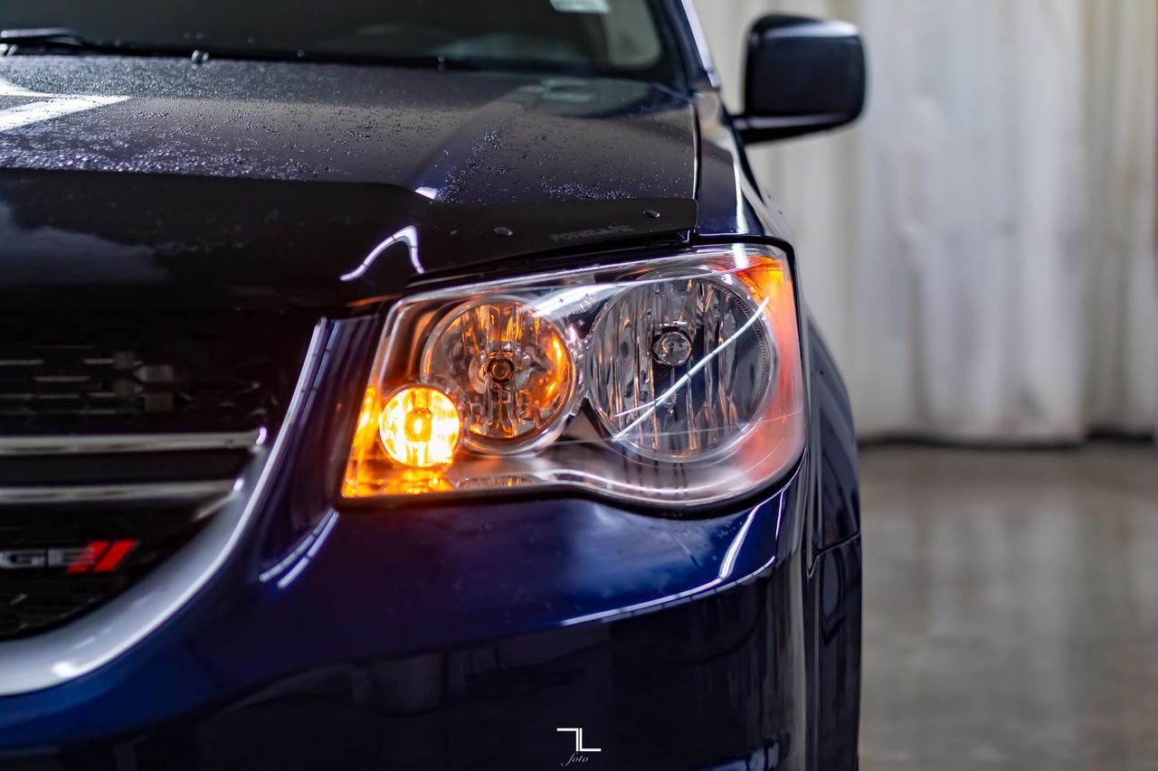 2017 Dodge Grand Caravan SE Plus Red Deer AB