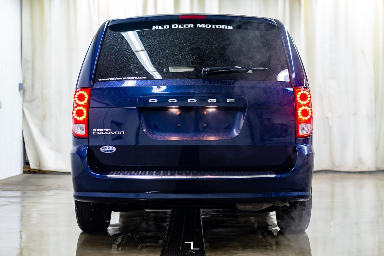 2017 Dodge Grand Caravan SE Plus Red Deer AB
