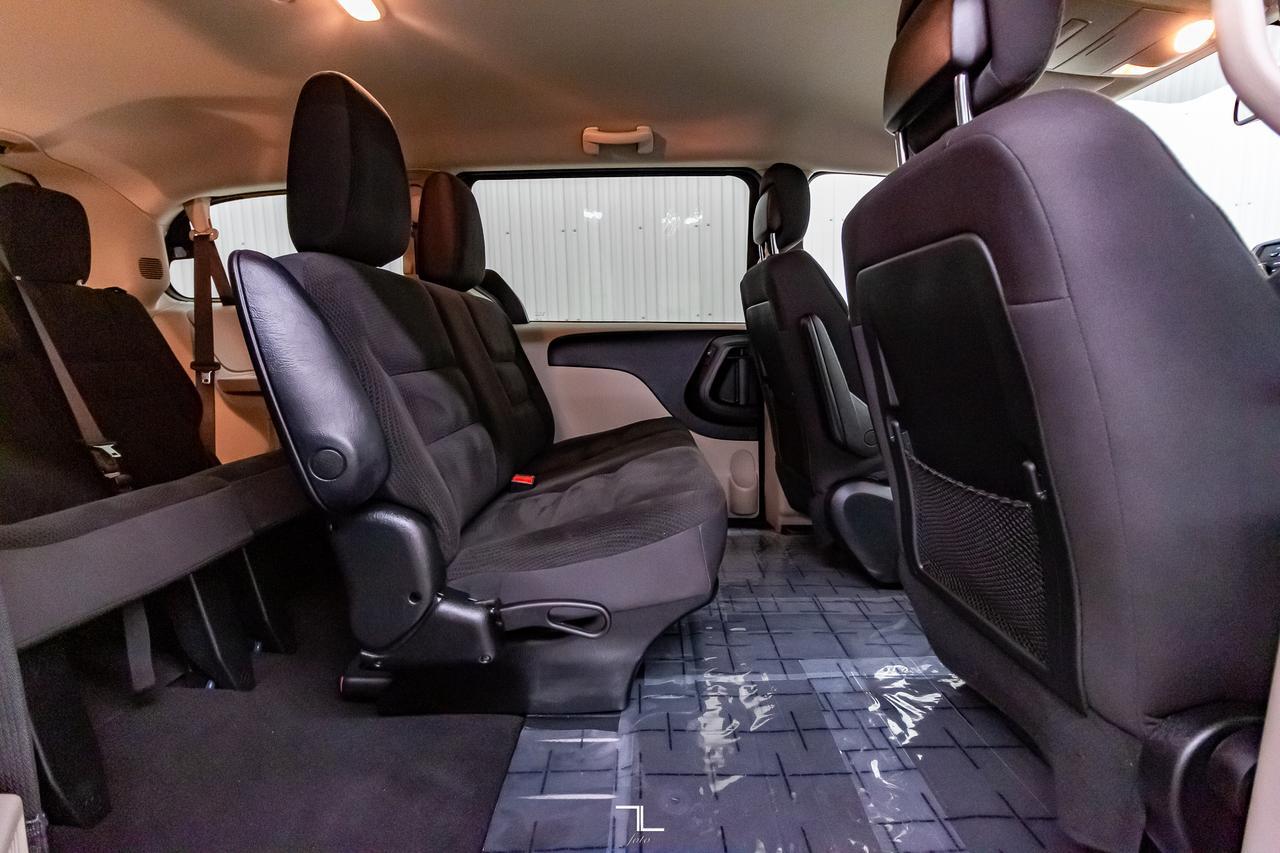 2017 Dodge Grand Caravan SE Plus Red Deer AB