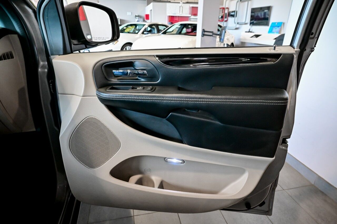 2017 Dodge Grand Caravan SE Plus Springfield NJ