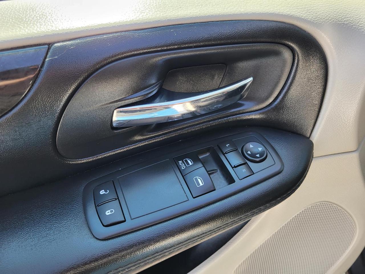 2017 Dodge Grand Caravan SE Wagon Beeville TX