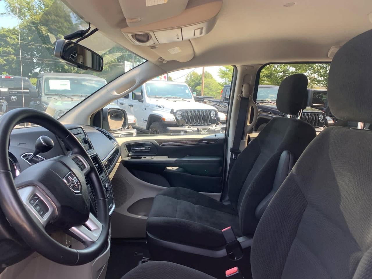 2017 Dodge Grand Caravan SE Dartmouth MA