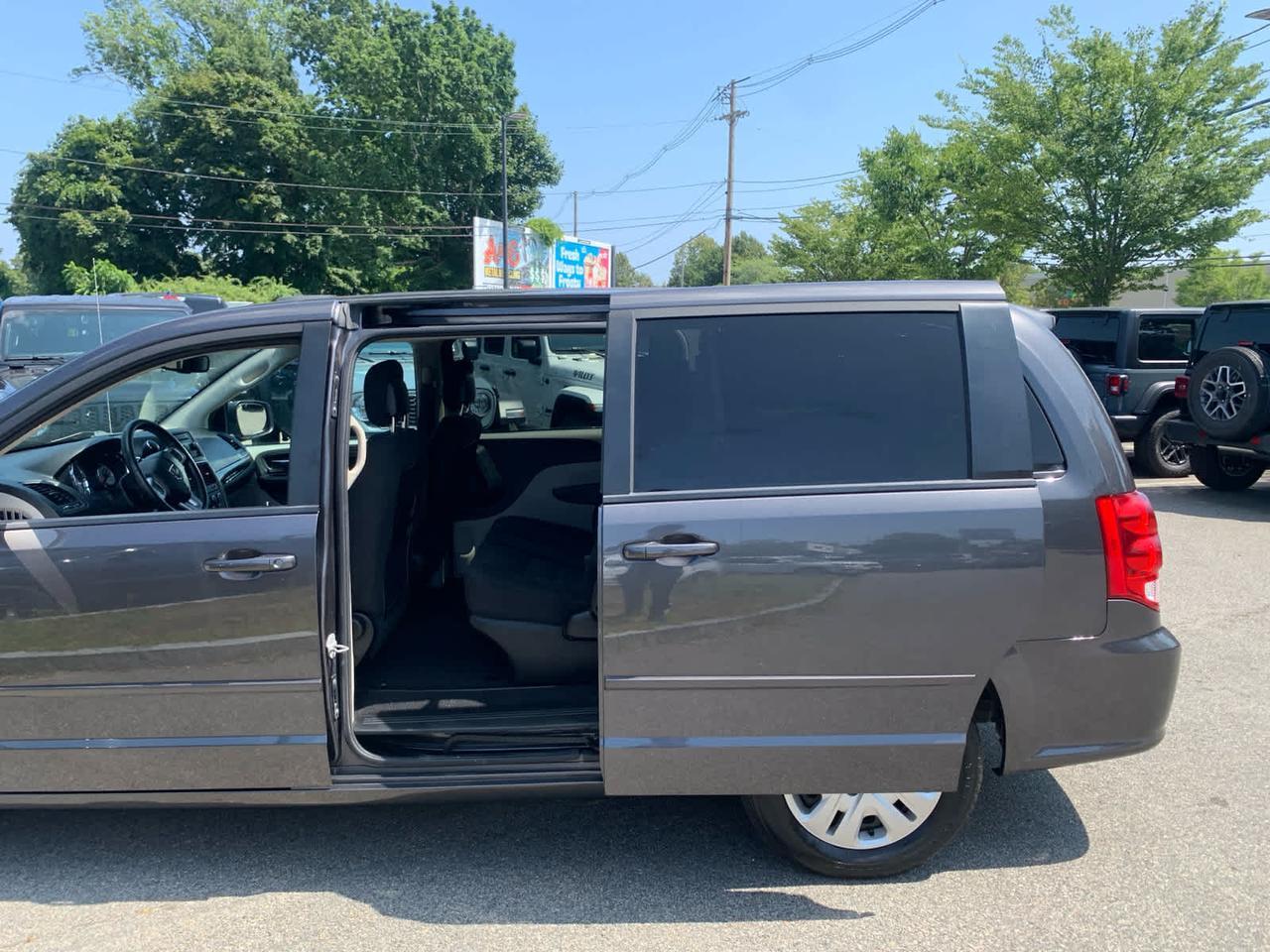 2017 Dodge Grand Caravan SE Dartmouth MA