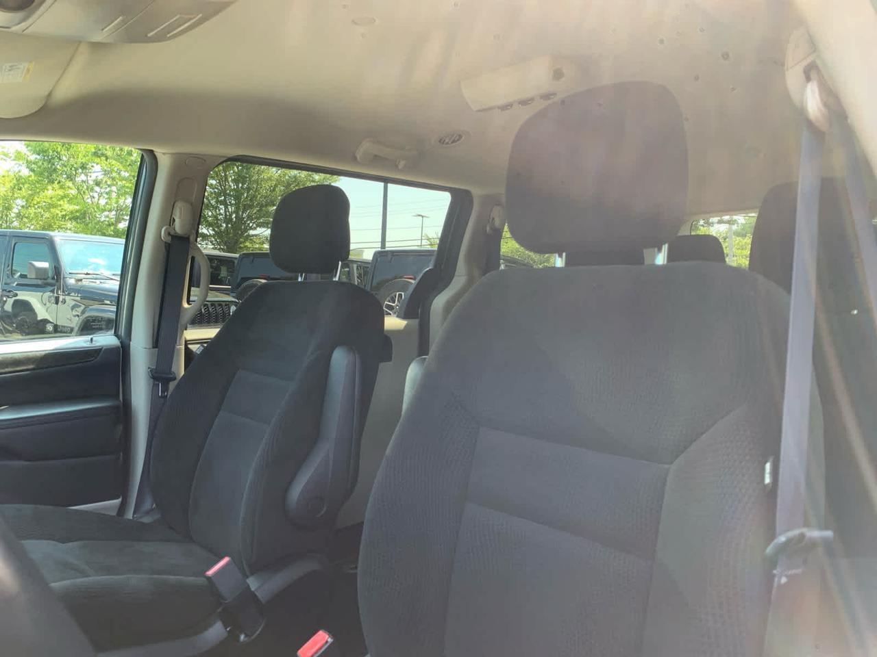 2017 Dodge Grand Caravan SE Dartmouth MA