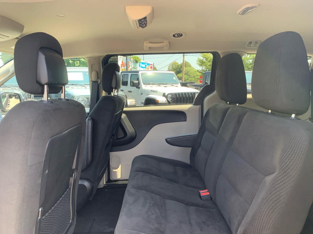 2017 Dodge Grand Caravan SE Dartmouth MA