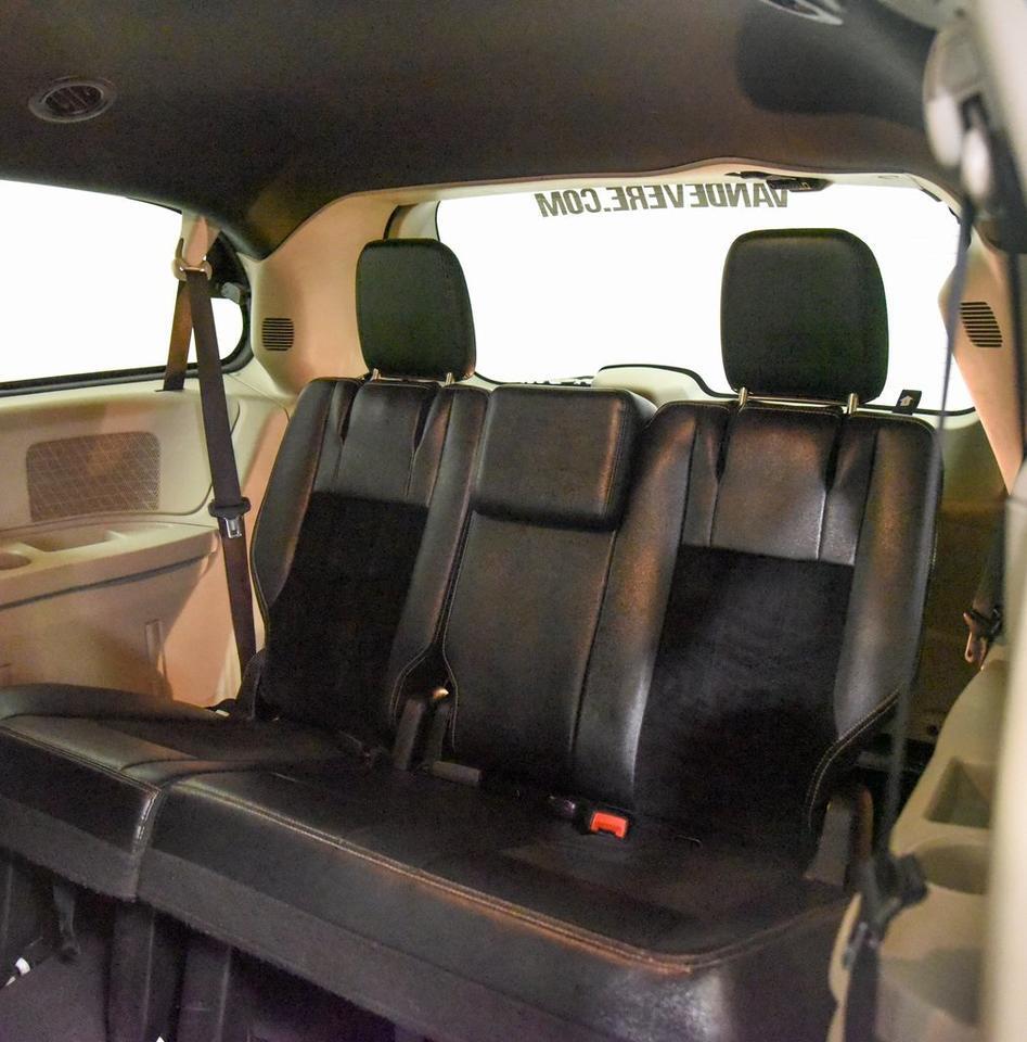 2017 Dodge Grand Caravan SXT Akron