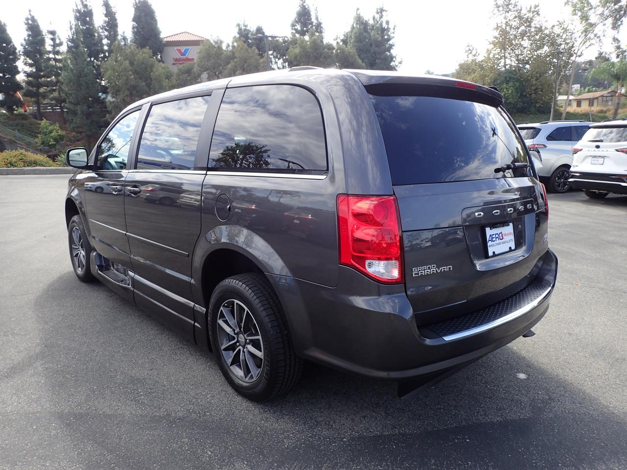 2017 Dodge Grand Caravan SXT Anaheim CA