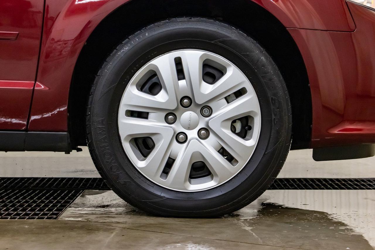 2017 Dodge Grand Caravan SXT DVD BCam Red Deer AB