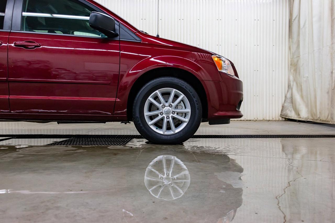 2017 Dodge Grand Caravan SXT Plus BCam DVD Red Deer AB