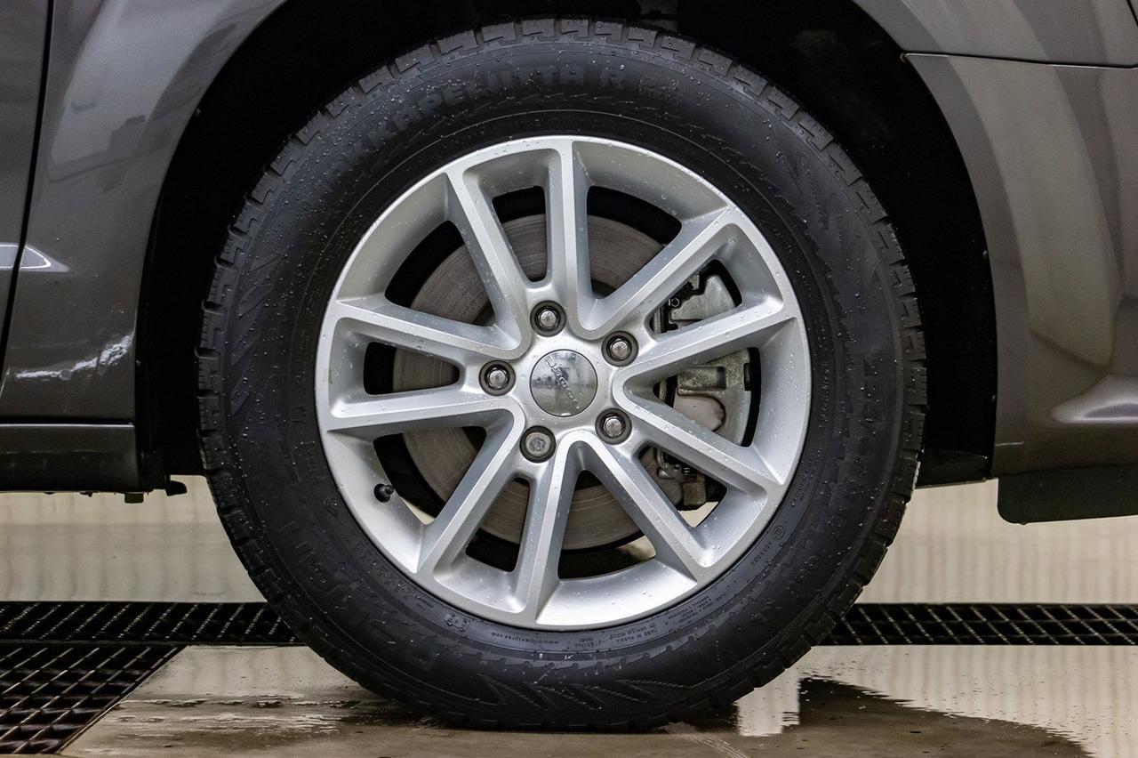 2017 Dodge Grand Caravan SXT Plus BCam DVD Red Deer AB