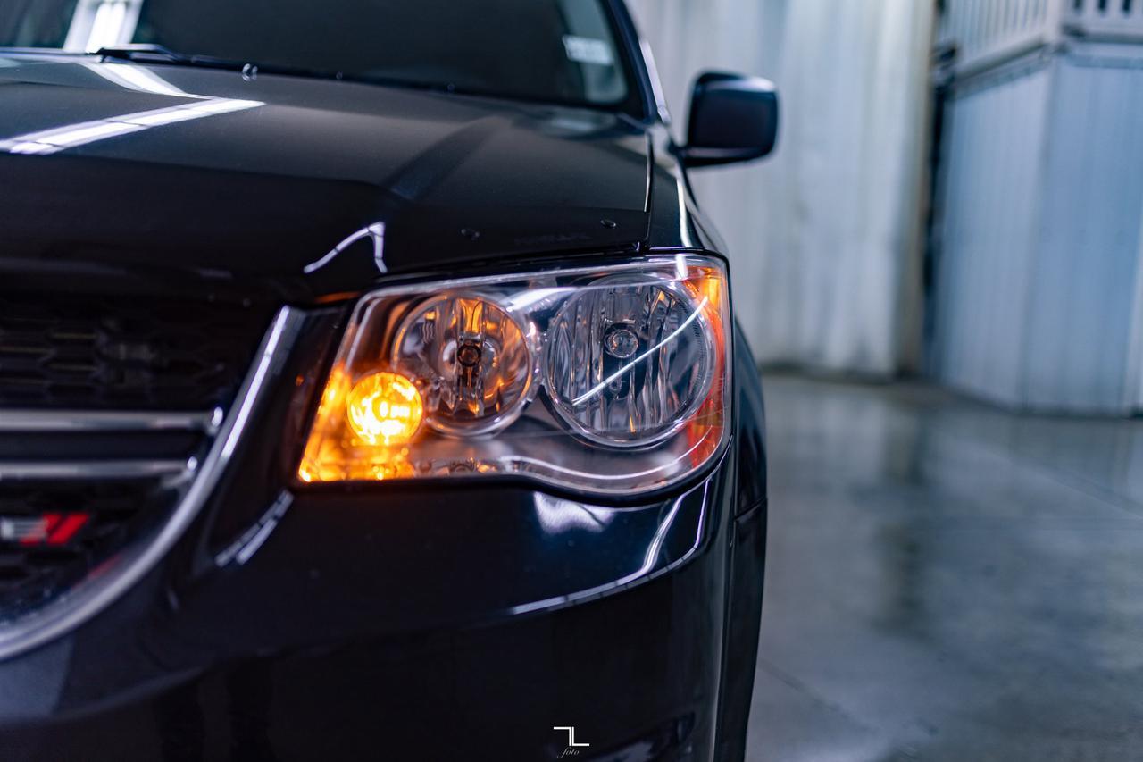 2017 Dodge Grand Caravan SXT Plus BCam DVD Red Deer AB