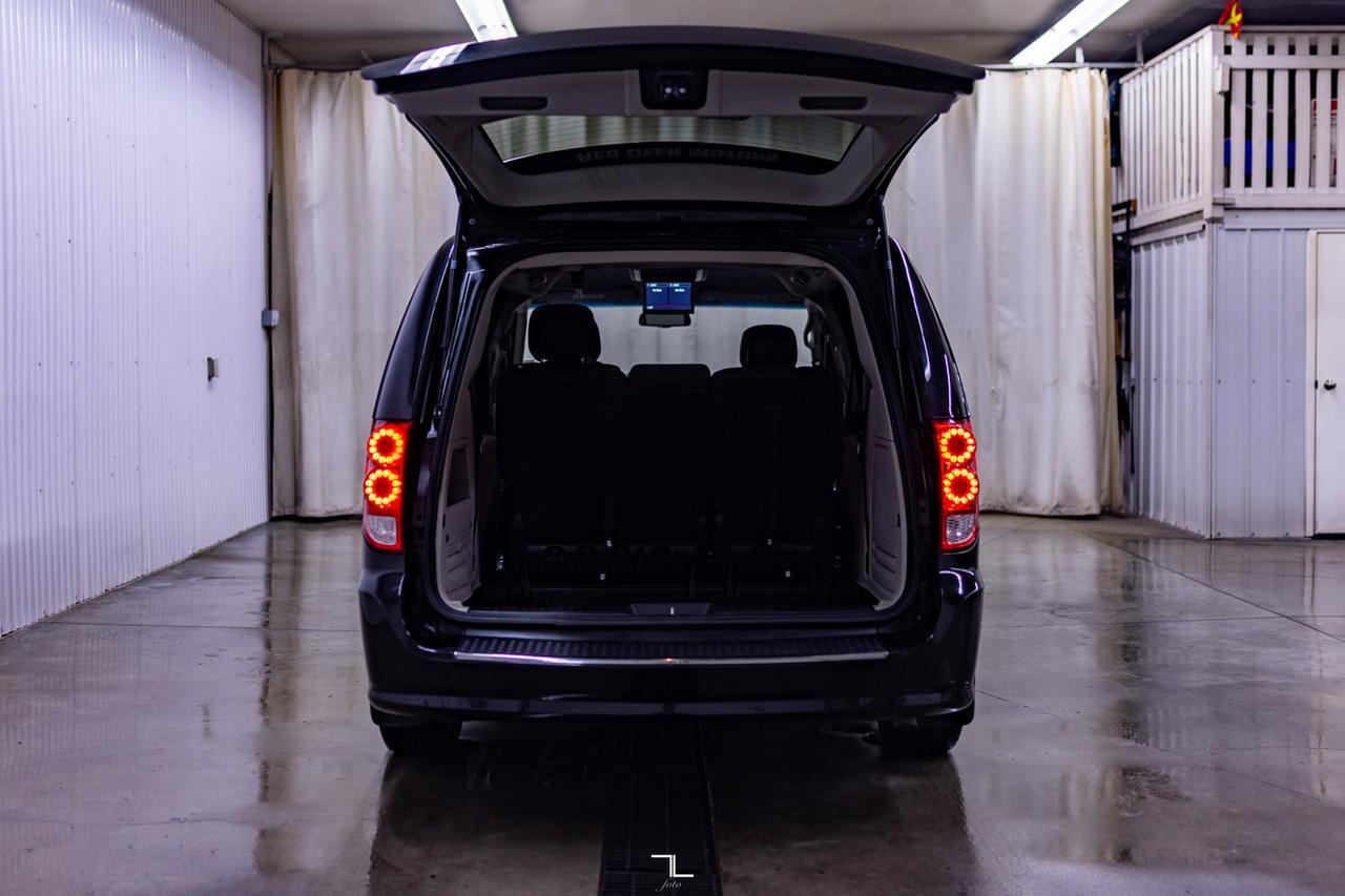 2017 Dodge Grand Caravan SXT Plus BCam DVD Red Deer AB