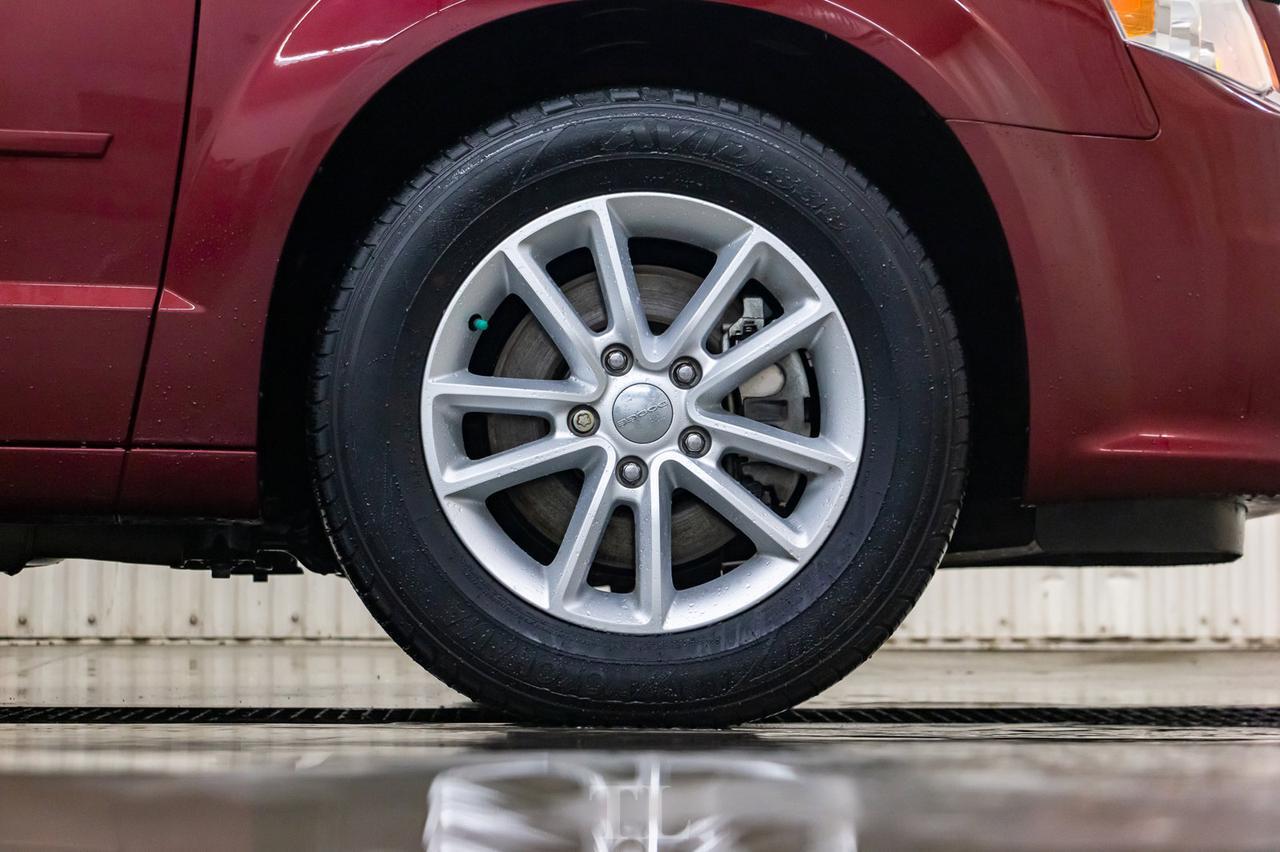 2017 Dodge Grand Caravan SXT Plus BCam DVD Red Deer AB