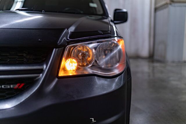 2017 Dodge Grand Caravan SXT Plus BCam TV Red Deer AB