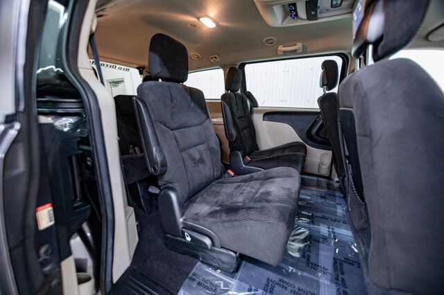 2017 Dodge Grand Caravan SXT Plus BCam TV Red Deer AB