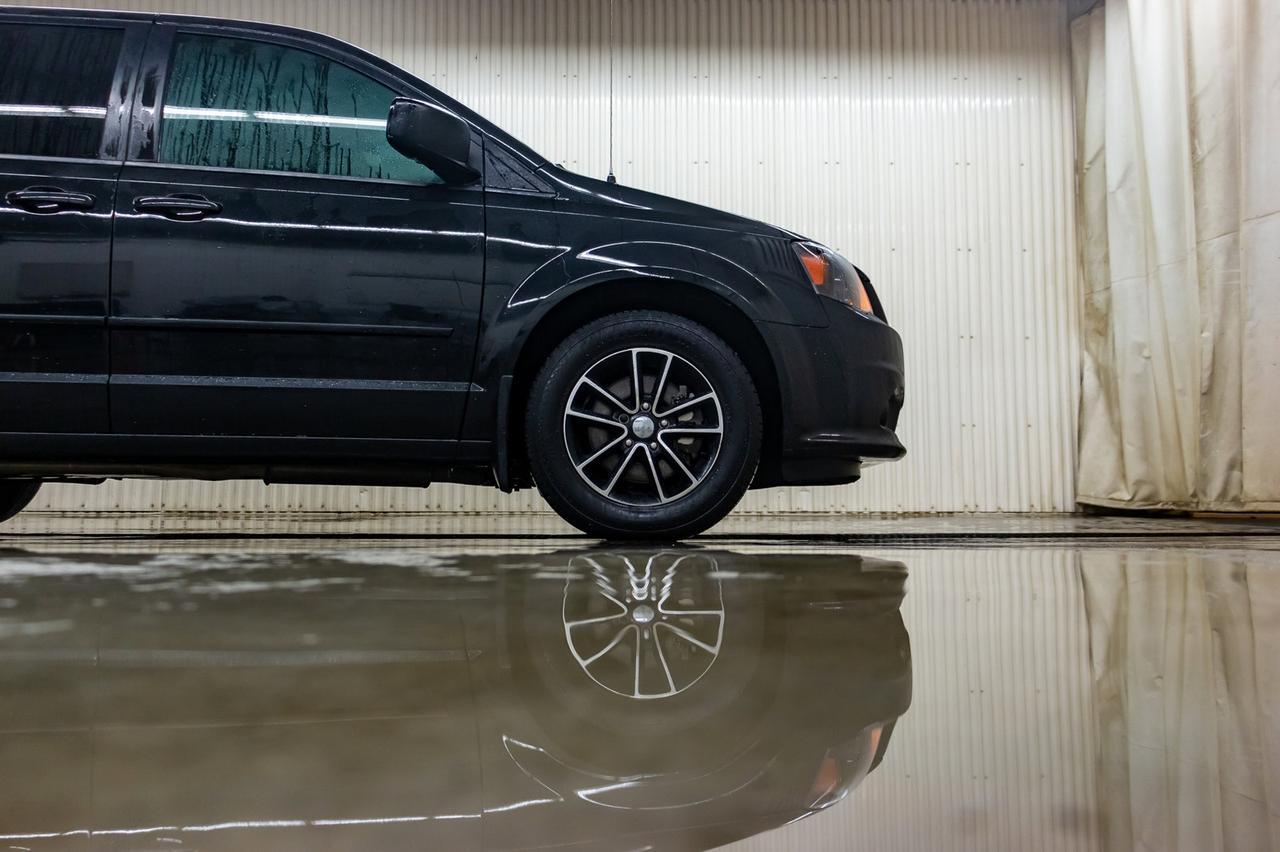 2017 Dodge Grand Caravan SXT Plus DVD BCam Red Deer AB