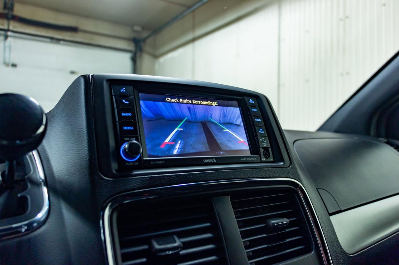 2017 Dodge Grand Caravan SXT Plus DVD BCam Red Deer AB