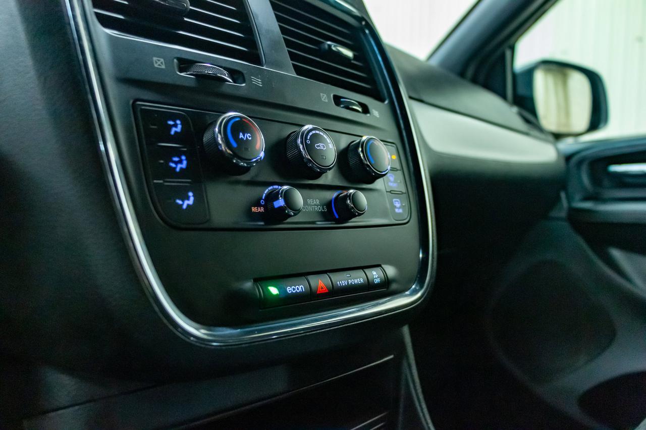 2017 Dodge Grand Caravan SXT Plus DVD BCam Red Deer AB