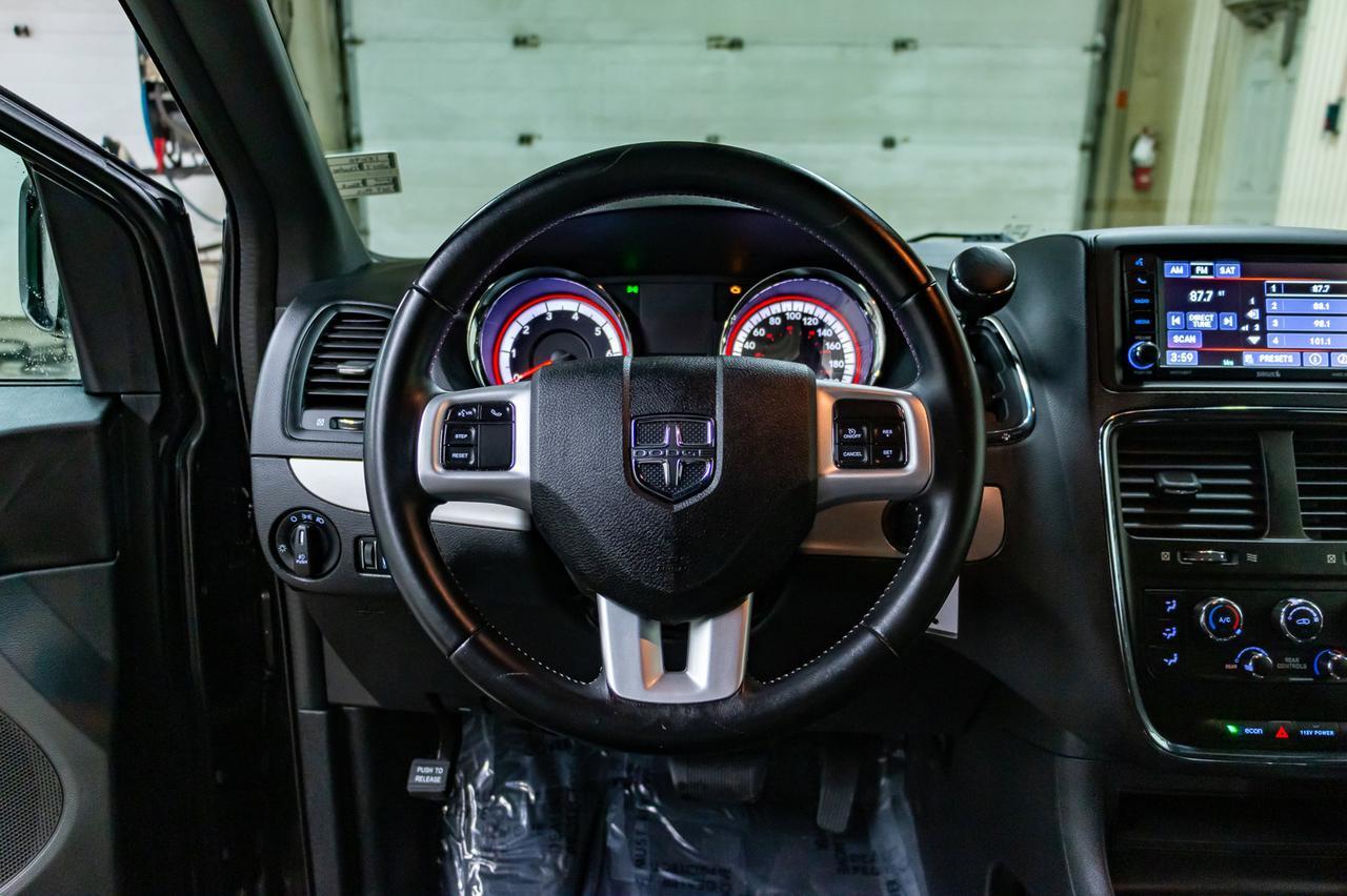 2017 Dodge Grand Caravan SXT Plus DVD BCam Red Deer AB