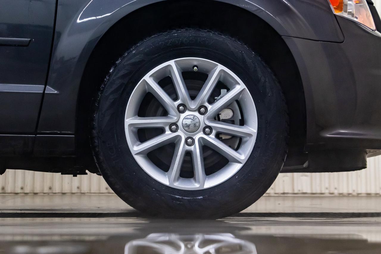 2017 Dodge Grand Caravan SXT Plus DVD BCam Red Deer AB