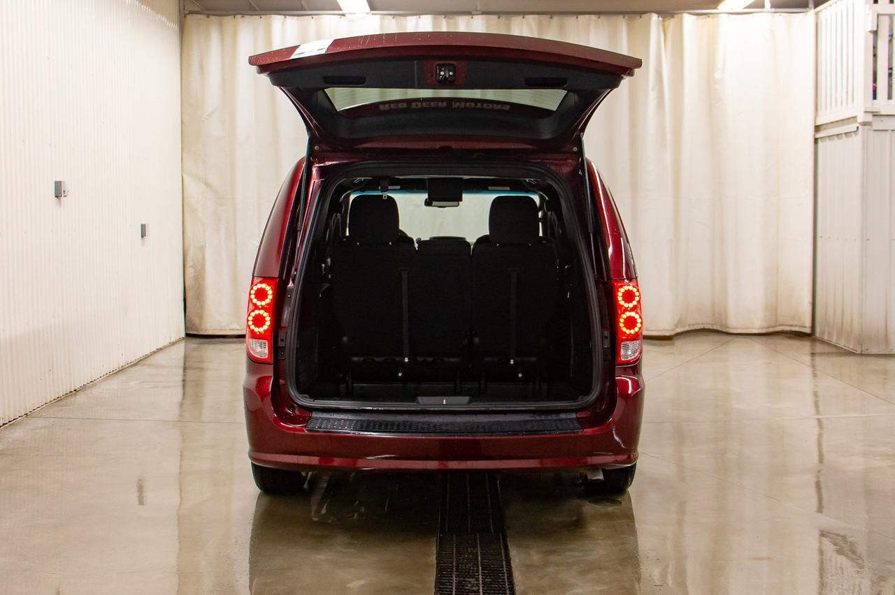 2017 Dodge Grand Caravan SXT Plus DVD Red Deer AB