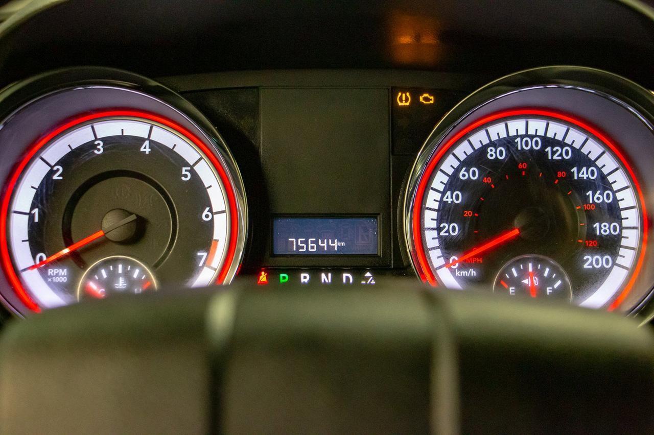 2017 Dodge Grand Caravan SXT Plus DVD Red Deer AB