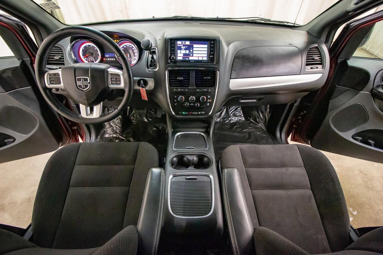 2017 Dodge Grand Caravan SXT Plus DVD Red Deer AB