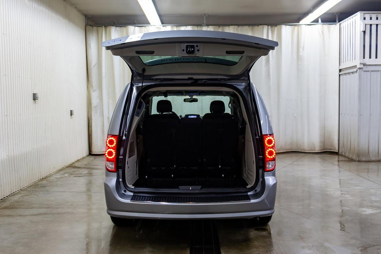 2017 Dodge Grand Caravan SXT Plus Nav BCam Red Deer AB