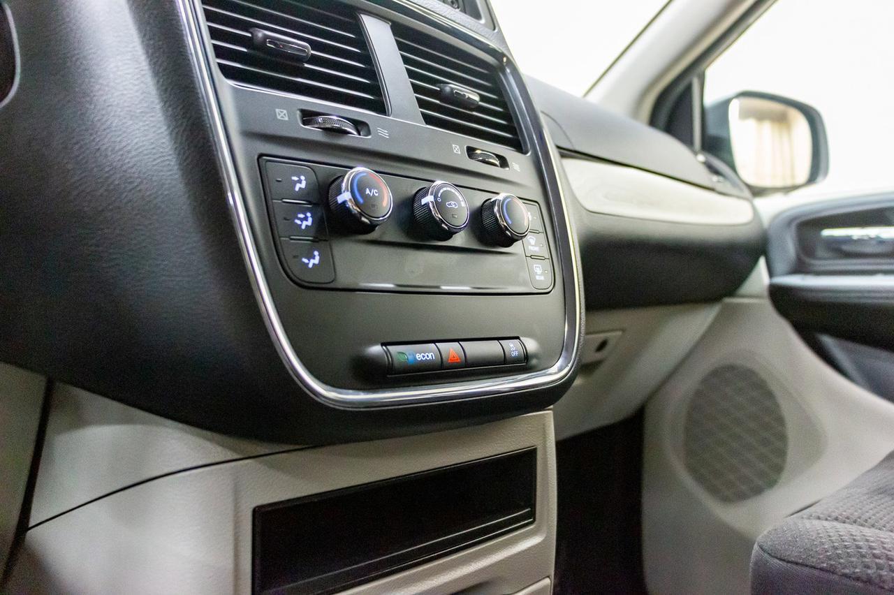 2017 Dodge Grand Caravan SXT Plus Nav BCam Red Deer AB